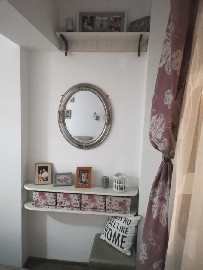 Appartamento Flomar By The Sea Mangalia Esterno foto